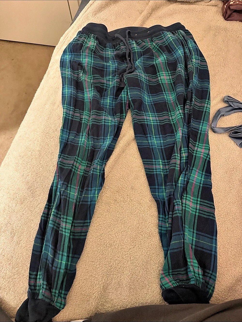 Juicy Couture Plaid Jogger Pants in Green & Black
